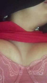 Seksowna GF Queen4desi Gorąca gospodyni domowa seks w miejscach publicznych