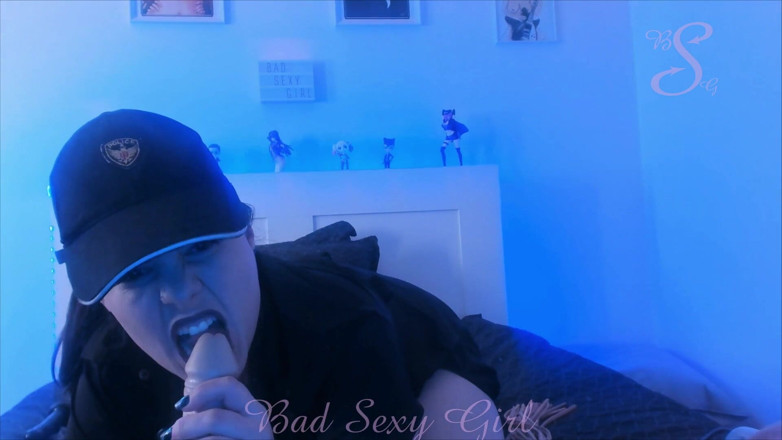 Bad Sexy Girl: 050 - Poliskvinna