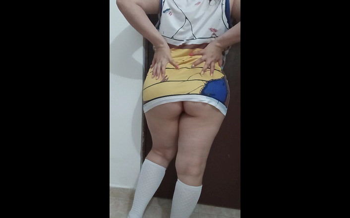 Emily-Chan: 헨타이를 보고 보지를 가지고 노는 오타쿠 십대