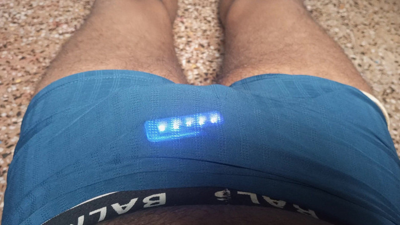 Sweet Indian cock: Un masaj cu ulei de pulă mare și fată prietenă suge...