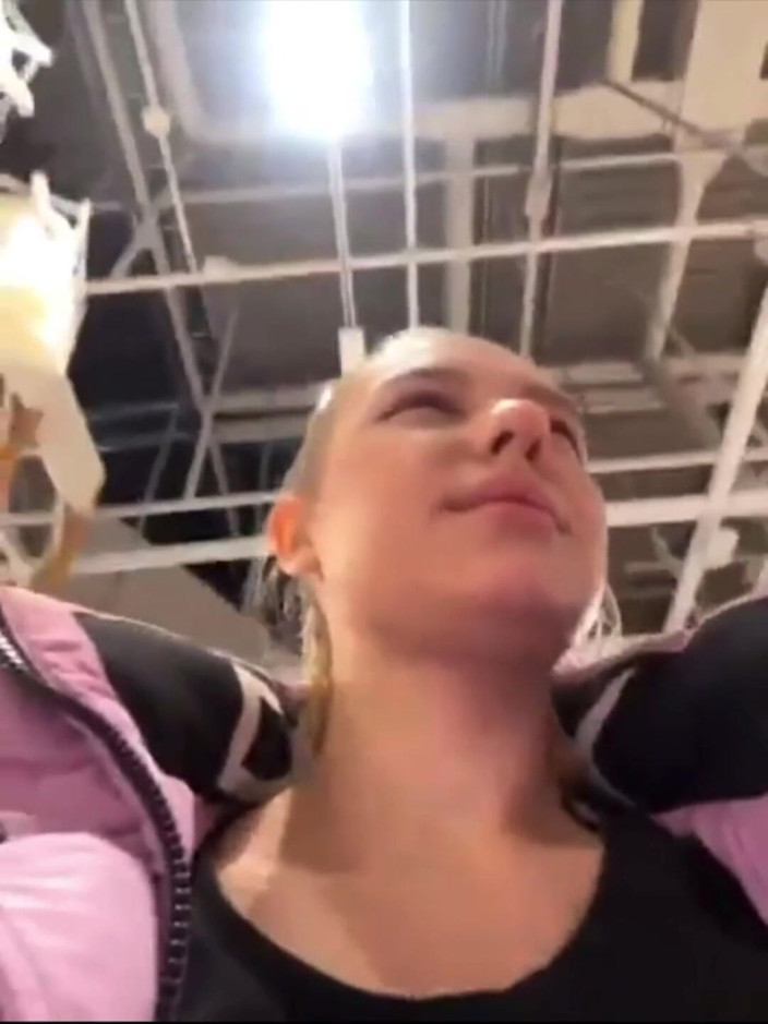 JuiceLussie: Fucking in the Fitting Room