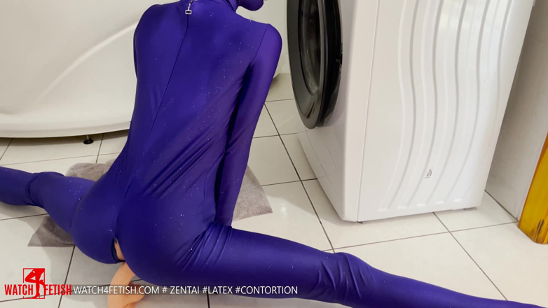 Gymrotic: Flexible fun in the shower