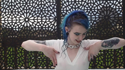 Tattooedsammie: लंबे वीडियो के लिए छोटे वीडियो का भार