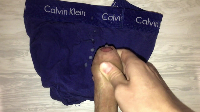IlyaWilliam: Young boy wank and cums on underpants