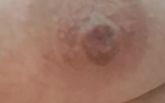 Mommy big hairy pussy: सौतेली मम्मी पेशाब कर रही है और गैंगी हो जाती है