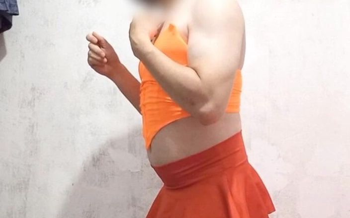 CarolCrossBsB: パンティーなしで揺れるヴェルマ