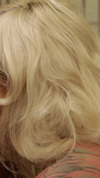 Tattooed blonde babe gives a nasty blowjob