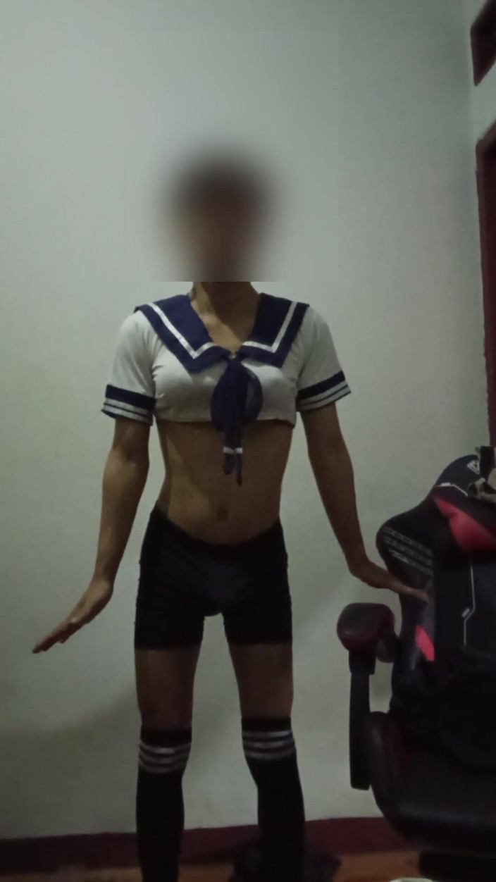 Aoifem: Femboy cosplay Japans