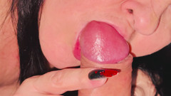 sexalko: Kayınvalidem ağzıma aldı ve o kadar tatlı bir şekilde emdi ki...