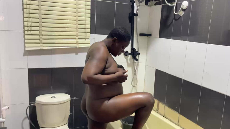 Africanbestsex007: Kalın zenci solo salatalık sikişi