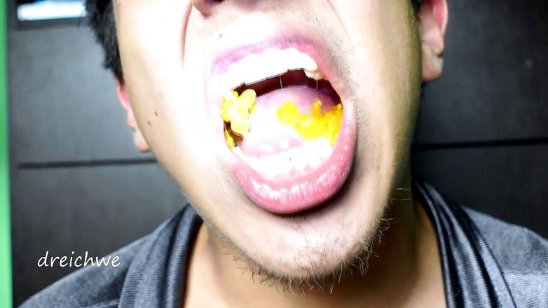 Dreichwe: グミベアを食べる