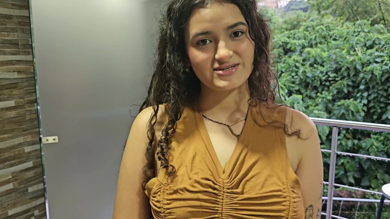 Jhonford: Teman wanita membangunkan saya dengan blowjob supaya saya boleh mengongkeknya