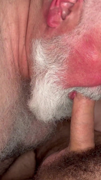 Orgia De Daddies Y Osos Peludos Follando Y Chupándose Las Pollas