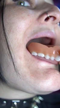 Оновлений mouth tour