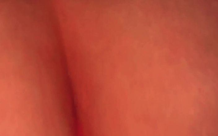 iFaceless4u: Einsame ehefrau reitet dildo