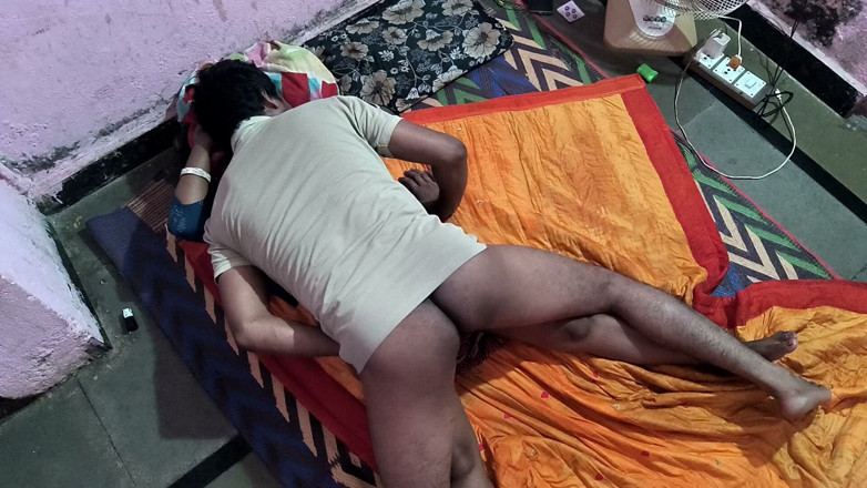Amarjit2526: Cea Mai Sexy Indiancă Desi Bhabi Proaspăt Căsătorită Se Fute...