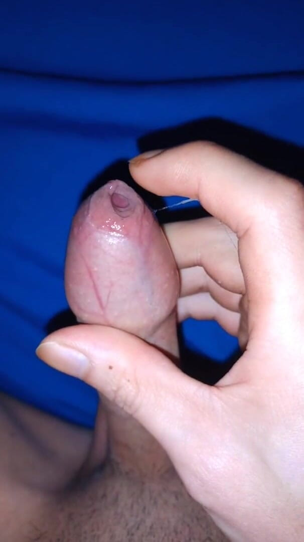Shushu: Jerking off While Camping in the Rain