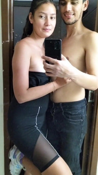 Couple Sex Naked Show Pussy