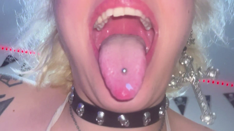Glitterqueen1999: Ich esse meinen perversen stiefvater