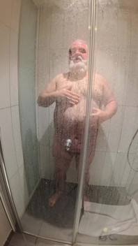Taking a Shower in Stuttgart