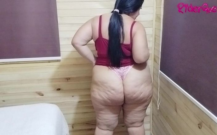 Riderqueen BBW Step Mom Latina Ebony: Мачуха в червоній сукні товстушки латини, сексуальна велика дупа