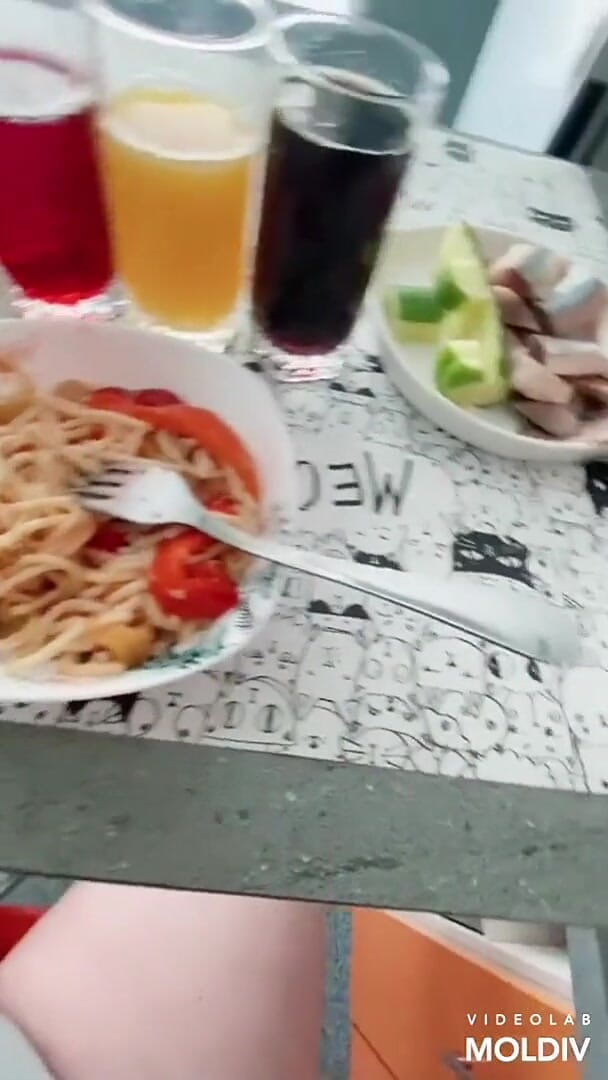 Gluttonous Woman (Vikki Georgia)