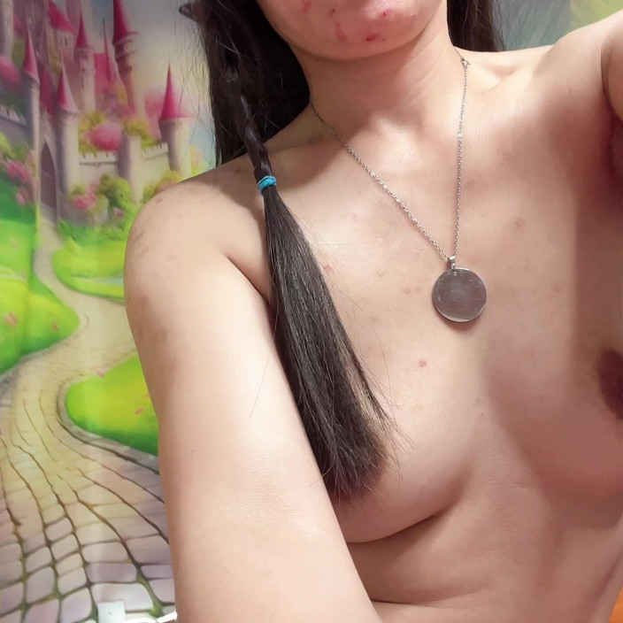 sweethanajapanese: Pissig Amazing Video Today