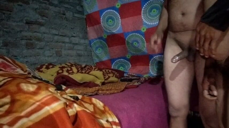 KMM: Une bhabhi du village se fait baiser