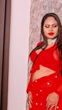Desi milf seduce il suo Devar e si fa scopare hardcore da lui