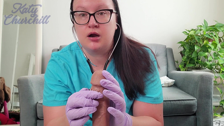 Katy Churchill: Dokter memuja kontol besarmu