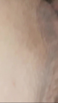 POV Nahaufnahme von Riesenklitoris Wird von den eiern meines mannes auf den kopf geschlagen.
