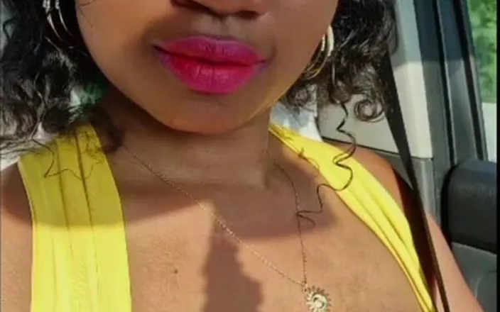 Belle: Malagasy Teen Boobs Naked in Car