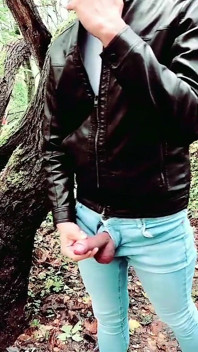 Slutboyben Cam4 セクシーなポルノスターの露出狂が覗き見に曝露される I