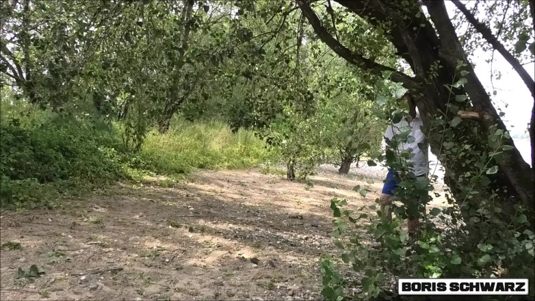 Boris Schwarz Studio: Outdoor Bareback Fuck with Hot MILF