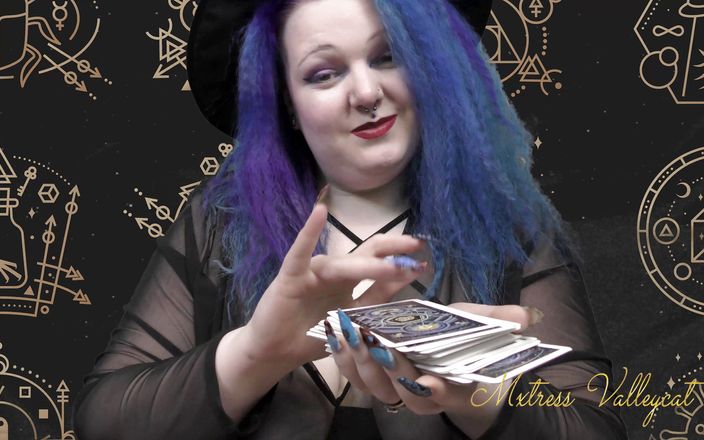 Mxtress Valleycat: Sassy čarodějka si vybere tvůj osud