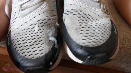 Ethan Alex: Nike Air 270 - Boty, ponožky a sperma na botách