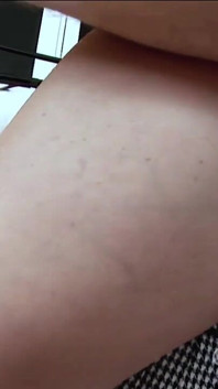 Gadis remaja hot rambut merah lagi asik seks anal ganas sampai mengerang keenakan