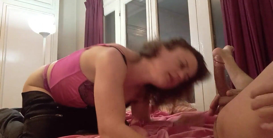 Sexy O2: Sexy O2, 817 - Francouzská děvka Zezadu, Francouzské Dirty Talk, POV, Saténové...