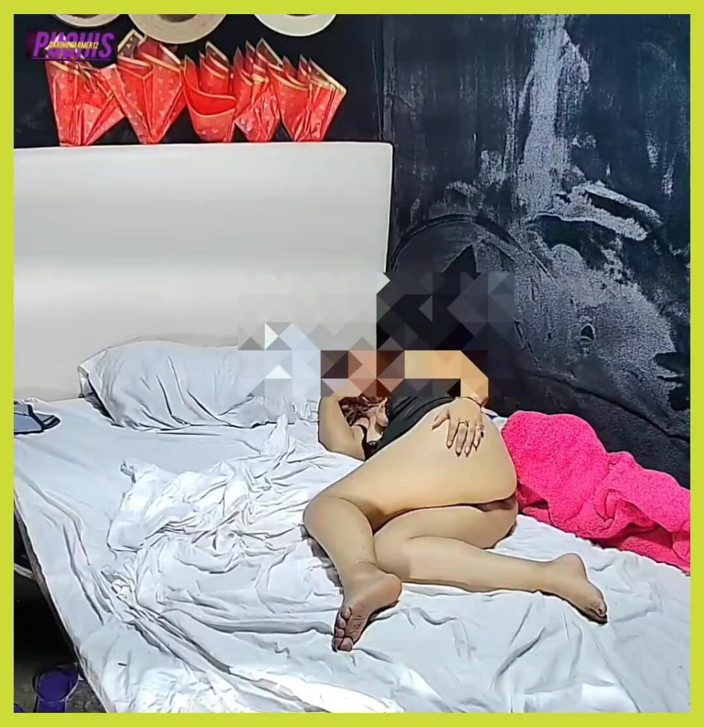 puchis: Sexe anal, le meilleur de ce cul étroit