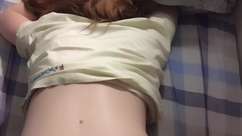 AmyHi: Real Amateur Hard Fuck with Stepsister