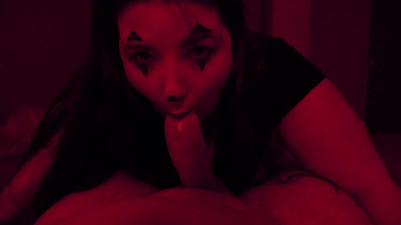 Ashleylynn1323: İri Güzel Kadın Palyaço Büyük Yarağı Emiyor Ve Sikiyor