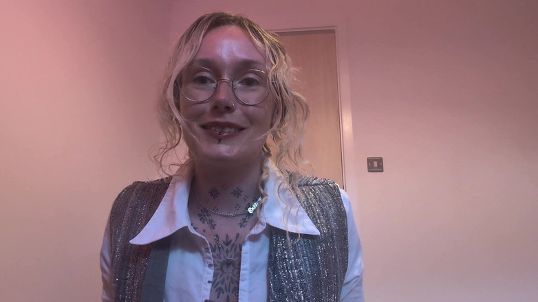 Goddess Transcendence: Сексуальный риелтор отчаялся сделать продажу