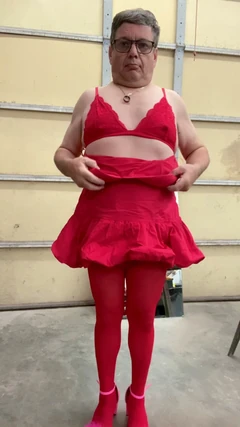 सेक्सी पोशाक !!