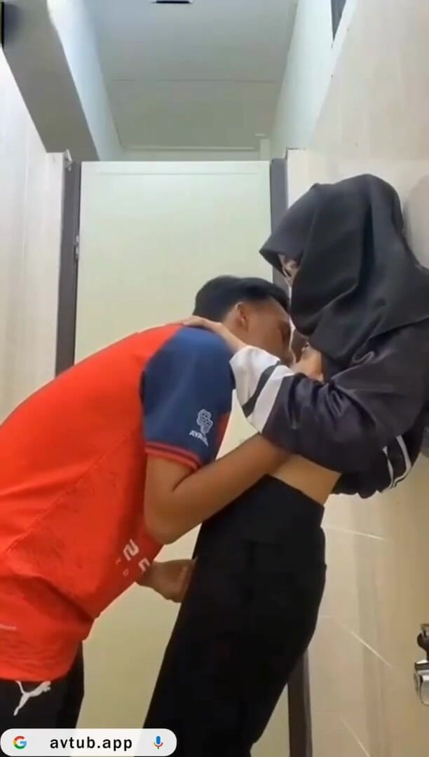 AnggelNis: Muslimsk tonåring