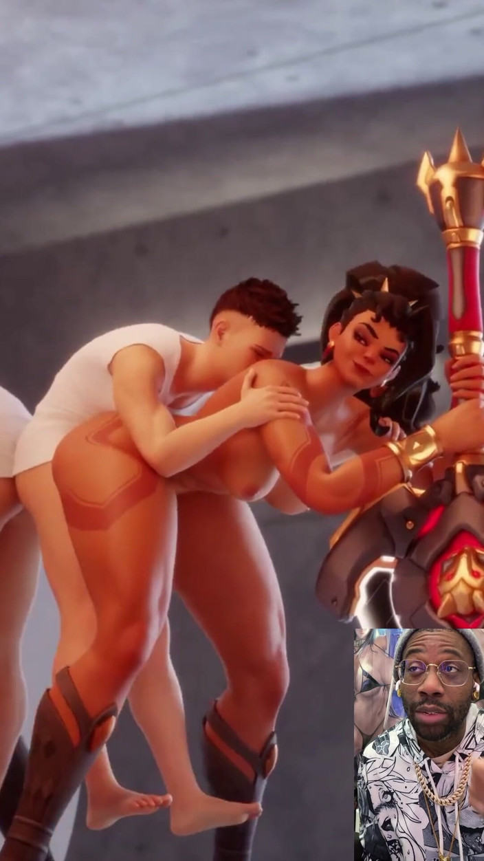 Good news media: 可爱的恶魔wafu在饥渴的鸡巴上背着她的屁股