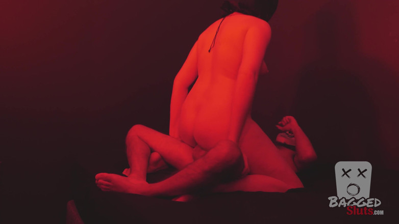 Dirty Desert Productions: สาวหีมหาลัยสองคนโดนสองควย แล้วโดนแตกคาใบ้สองรอบร้อนๆ