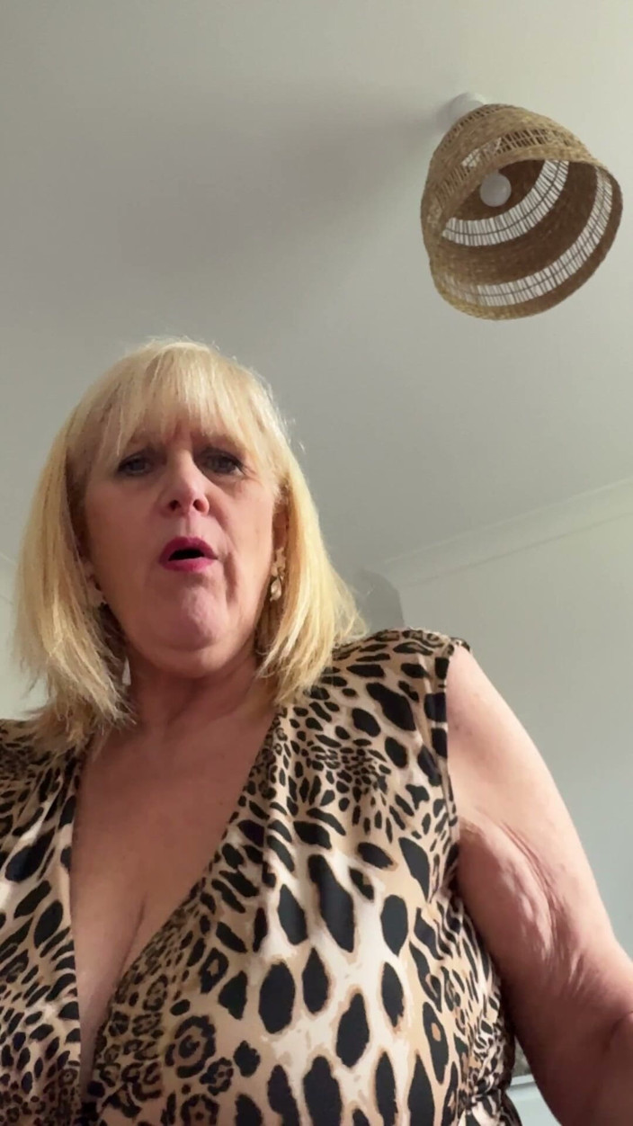 catherinecan69: Il Tuo Migliore Amico Mamme Plug Anale E Collant