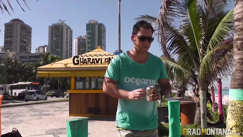 Brad Montana Productions: Fernandinha fernandez è venuta dando il suo culo