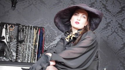 Lady Victoria Valente: Arahan melancap 7 hari untuk AWAK! Joi!