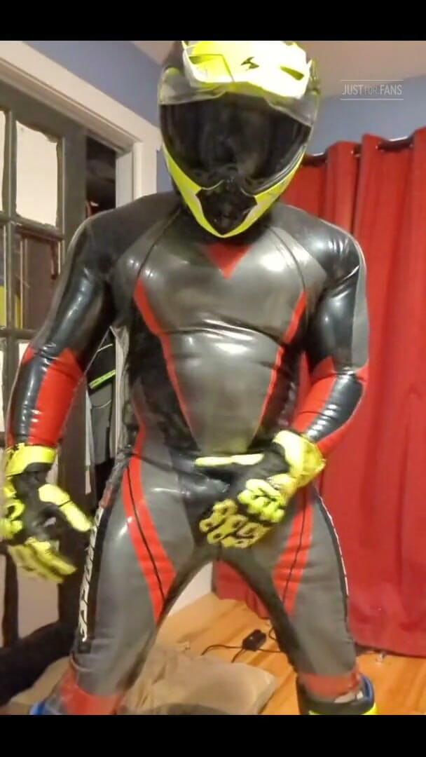 Bruiserwood: Faceless rubber biker drone